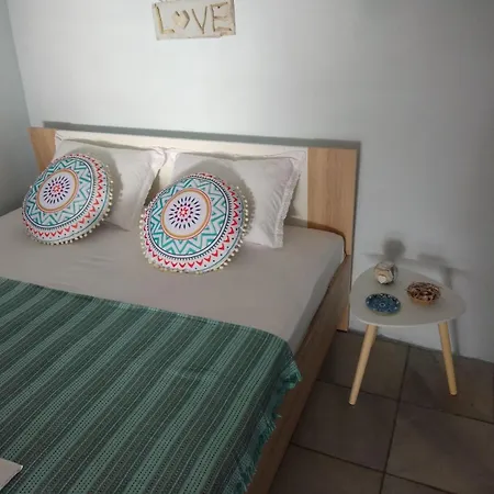 Apartment Amfialos *