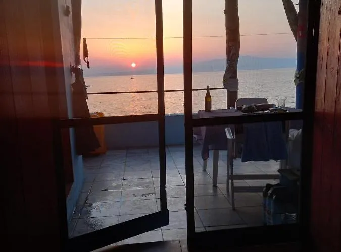 Apartment Amfialos *